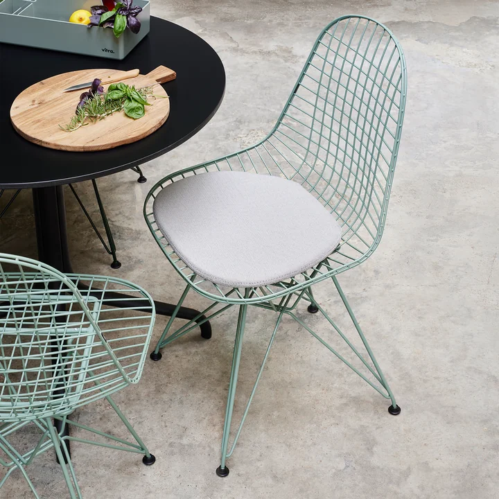 Wire Chair DKR (H 43 cm) de Vitra