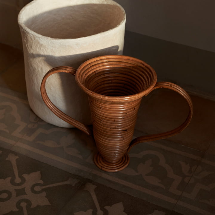 ferm Living - Amphora Vase, H 30 cm, teinté naturel