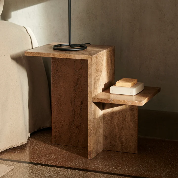 Ferm Living - Distinct Table d'appoint, brun foncé pierre de travertin