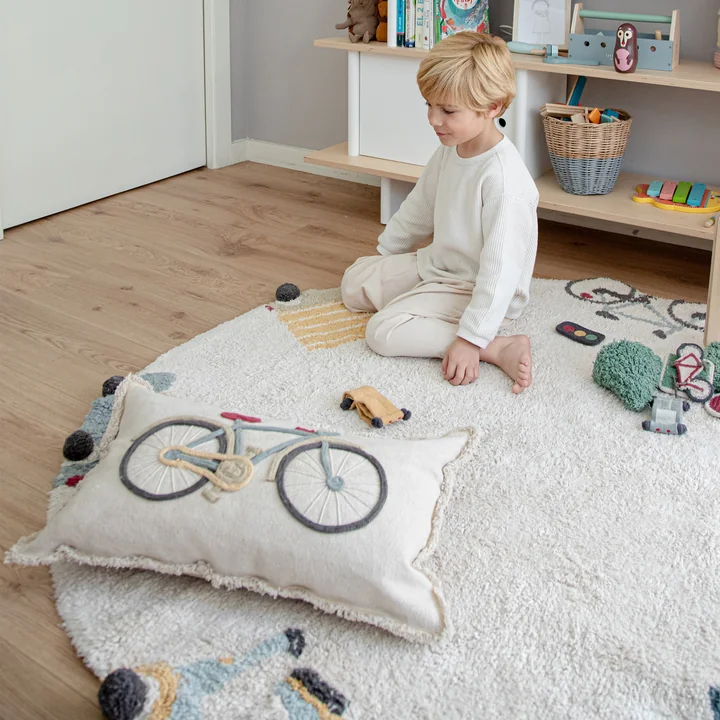 Bike Coussin de sol, 35 x 55 cm, naturel / bleu de Lorena Canals