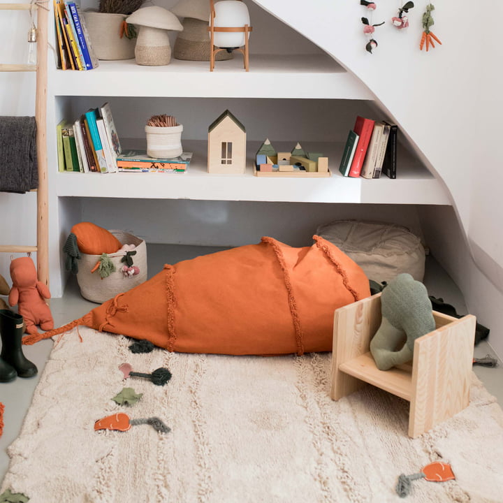 Pouf Cathy the Carrot, orange de Lorena Canals