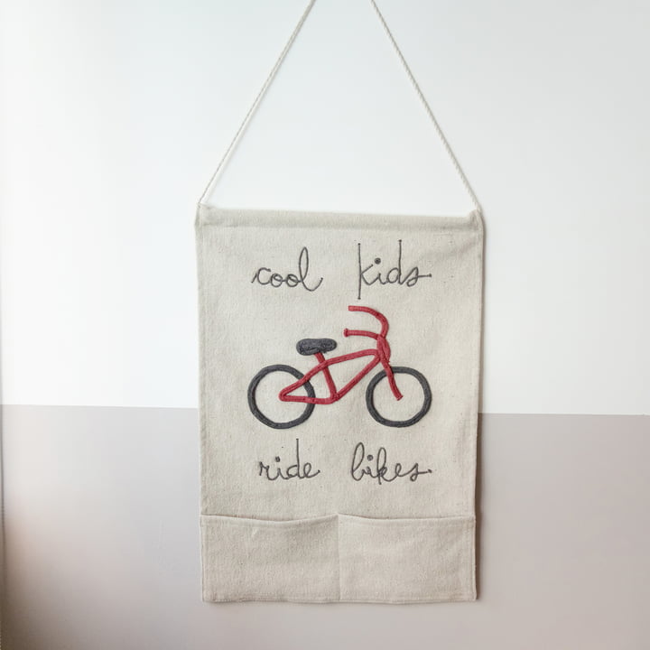 Tapisserie, Cool Kids Ride Bikes, 45 x 70 cm, naturel / rouge de Lorena Canals