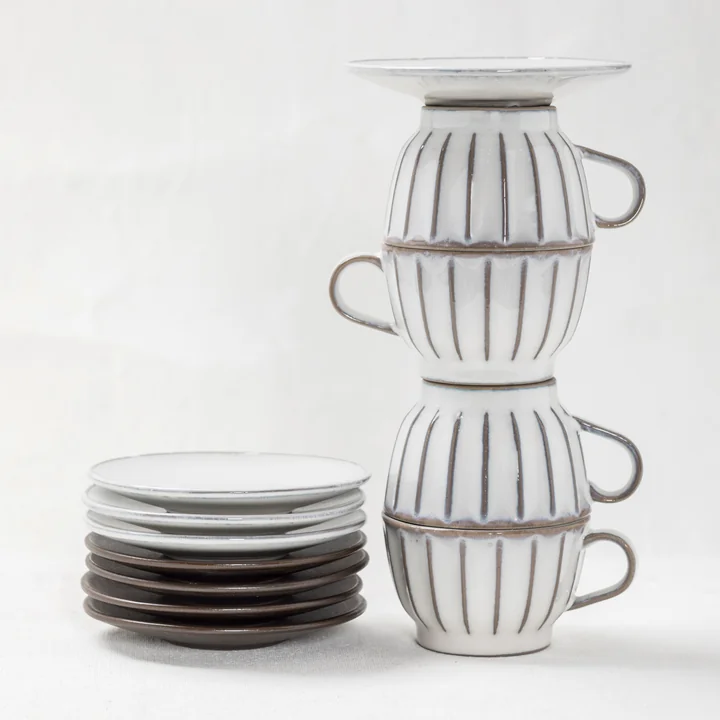 Inku Tasse à espresso avec soucoupe de Serax