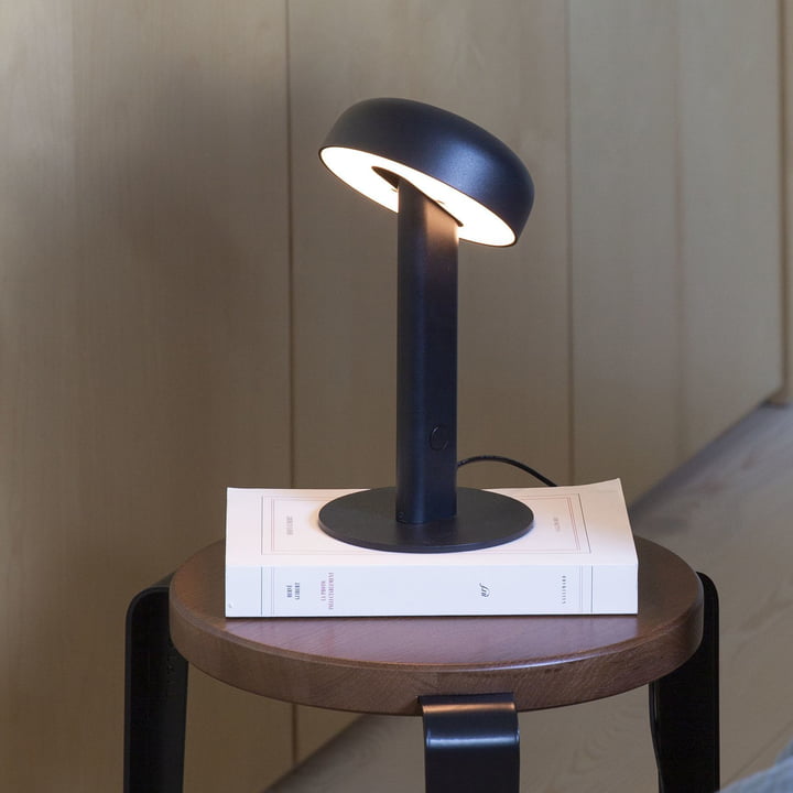 NOD Lampe de table LED, noir graphite de TipToe