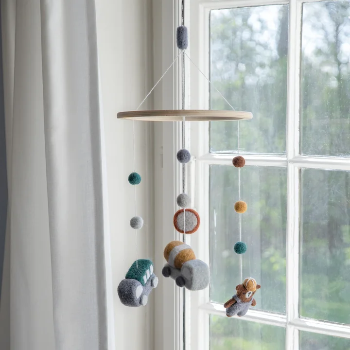 Mobiles en feutre, Busy Builders de Sebra