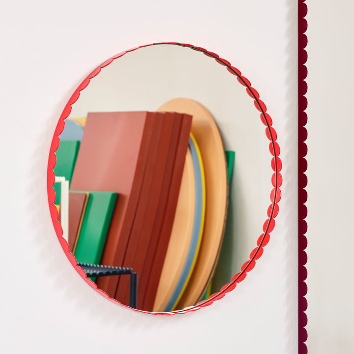 Arcs Miroir, rond, rouge de HAY