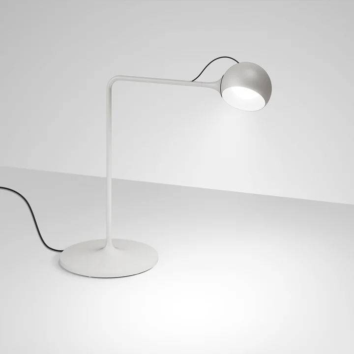 IXA Lampe de bureau LED de Artemide