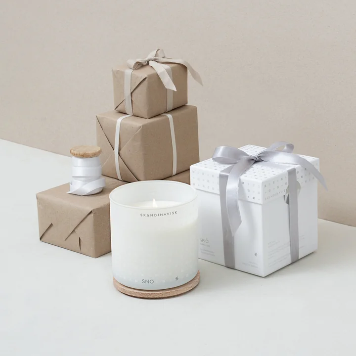 Bougie parfumée avec couvercle de Skandinavisk