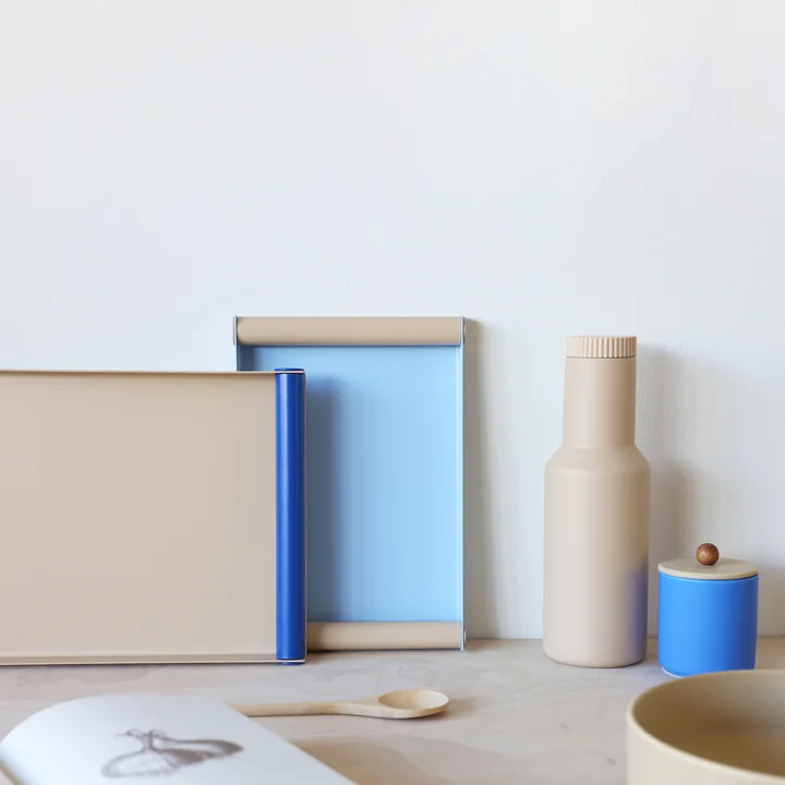 Design-Letters- Ray -Tablette-Ambiente-1