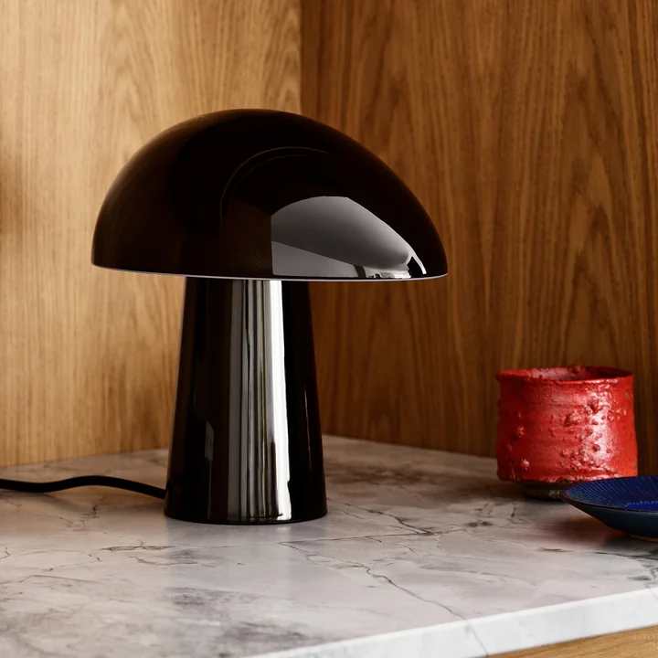 Night Owl Lampe de table de Fritz Hansen dans la couleur noir PVD