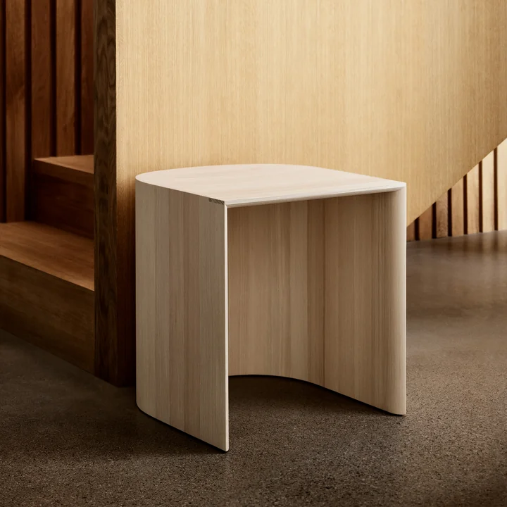 Taburet Tabouret de Fritz Hansen dans la finition pin huilé
