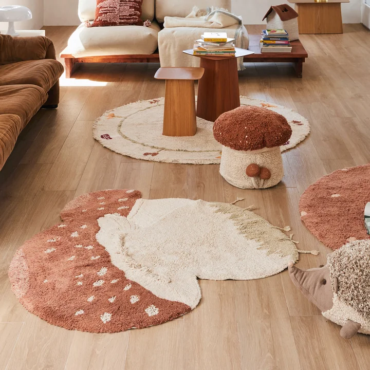 Tapis en forme d'amanite tue-mouches de Lorena Canals