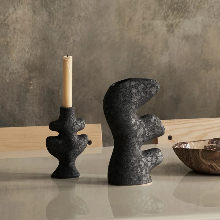 Yara Vase et chandelier de Ferm Living