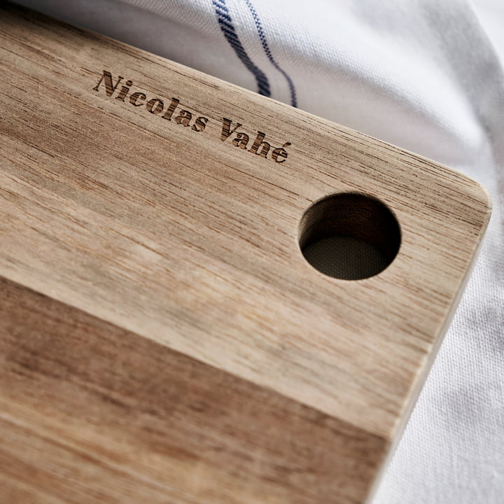 Tapas Planche à découper, L 60 cm, acacia naturel de Nicolas Vahé