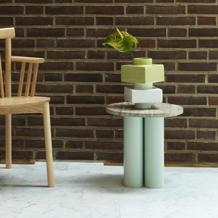 Dit Table d'appoint Ø 40 cm, travertine silver / light green de Normann Copenhagen