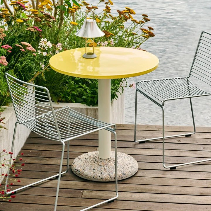 Le site Ceramic Table de HAY