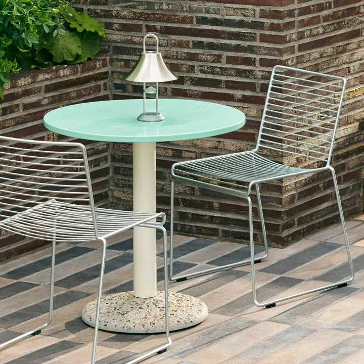 Le site Ceramic Table de HAY