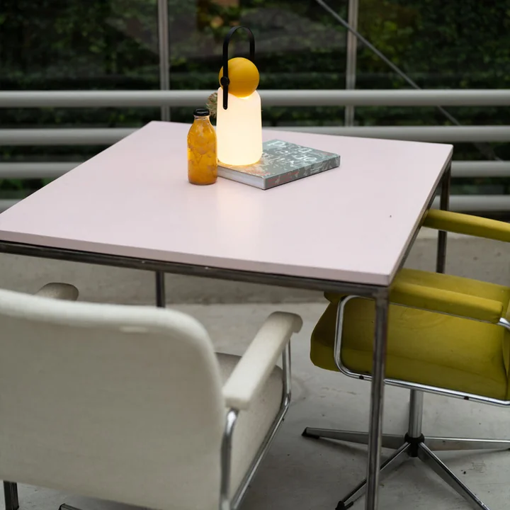 Guidelight Lampe d'extérieur à LED rechargeable de Weltevree