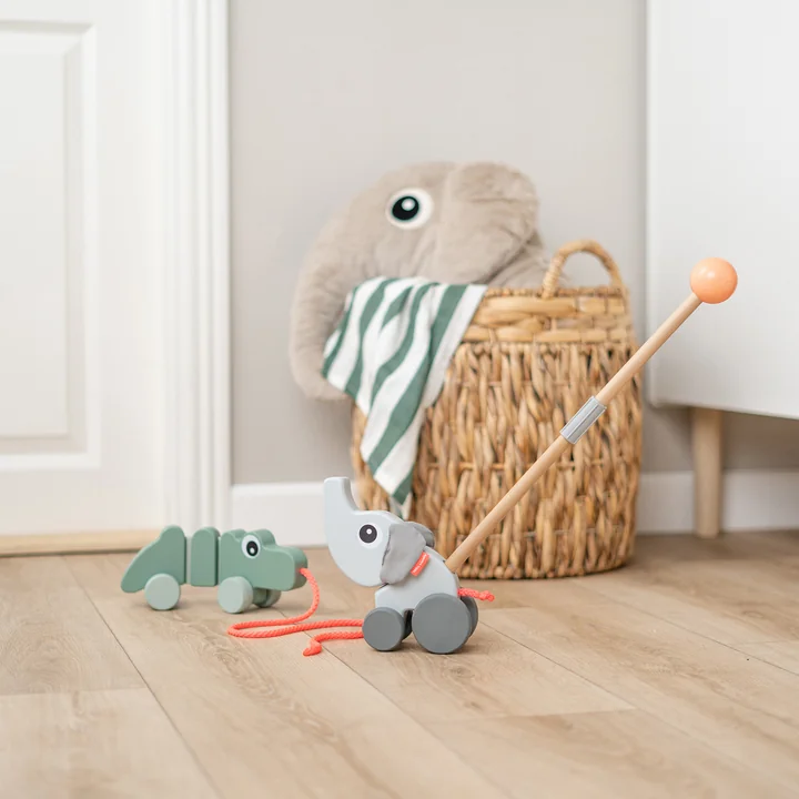 Jouets à pousser de Done by Deer