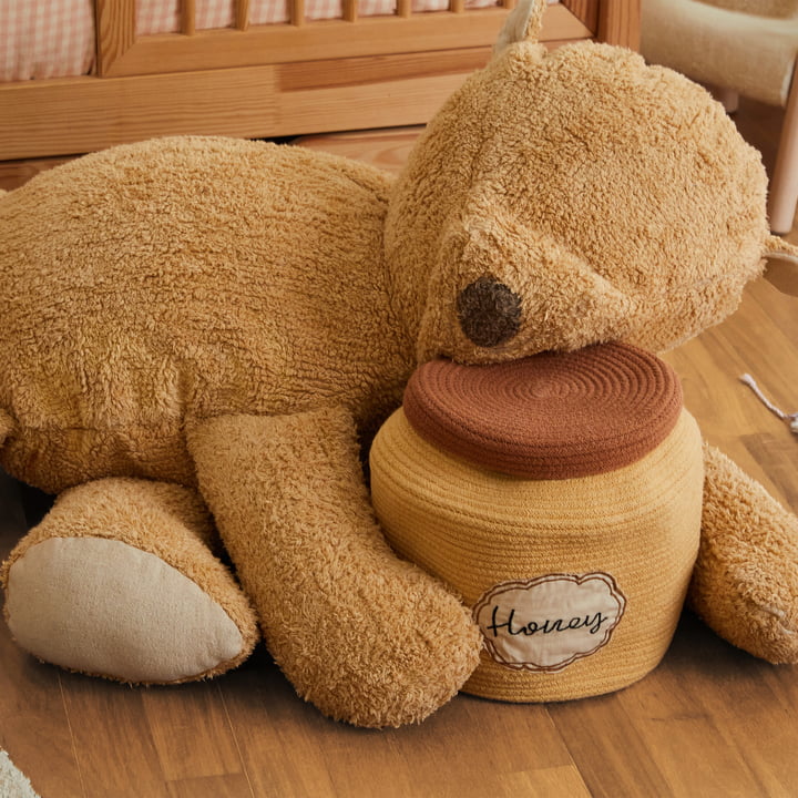 Sleepy Bear Pouf de Lorena Canals