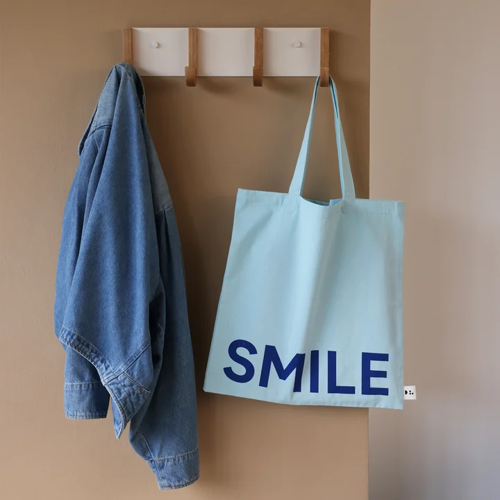 AJ Favourite Sac de transport, Smile / ice blue de Design Letters