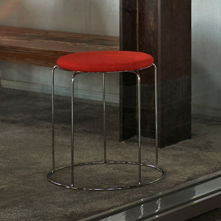 Wire Tabouret avec assise VP11, acier inoxydable / orange rouge (Kvadrat Hallingdal 600) de & Tradition