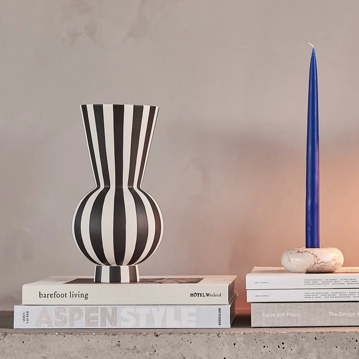 OYOY - Toppu Vase, Ø 14,5 x H 28 cm, blanc / noir