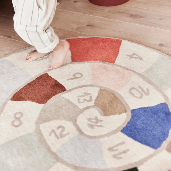 Nautilus Tapis, beige / blanc de OYOY Mini