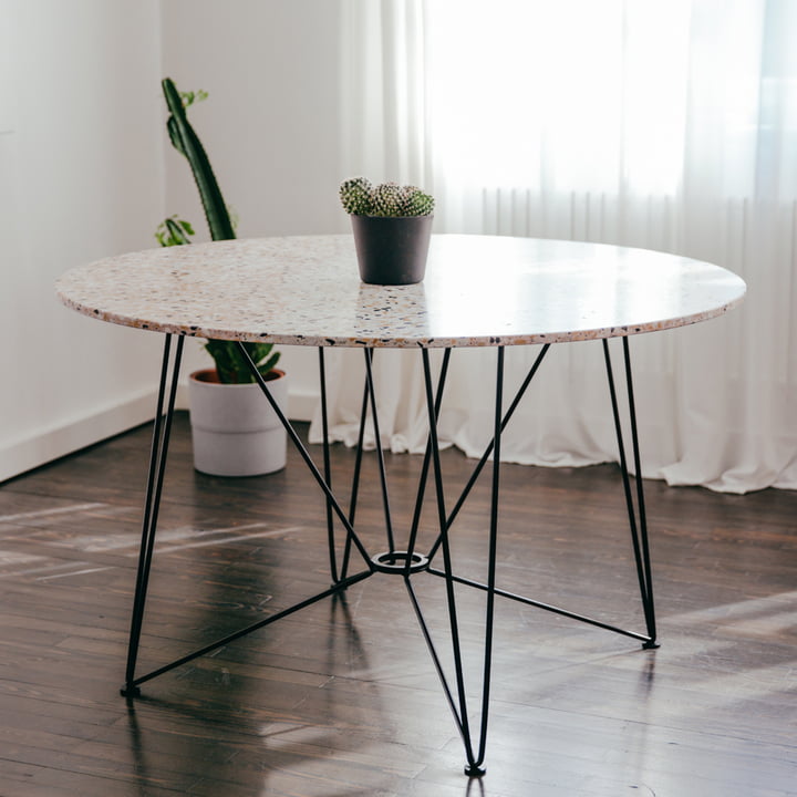 Acapulco Design - The Ring Table, H 74 x Ø 120 cm, pierre terrazzo