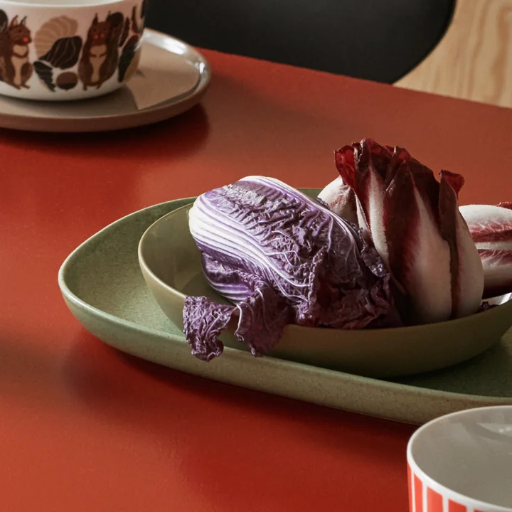 Oiva plat de service 18 x 25 cm, sage de Marimekko