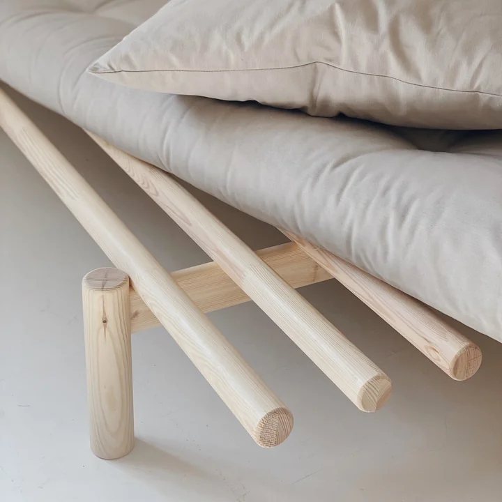 Pace Daybed, Pin naturel de Karup Design