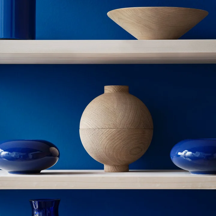 String - 1949-2024 Étagère murale, pin blanc huilé / bleu (7 5. Jubiläums-Edition)