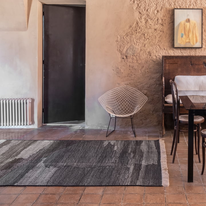 Wabisabi tapis en laine, anthracite de nanimarquina