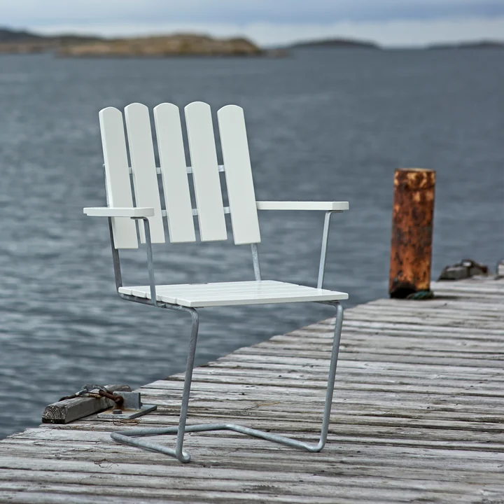 A2 - Fauteuil de jardin, Chêne blanc laqué de Grythyttan