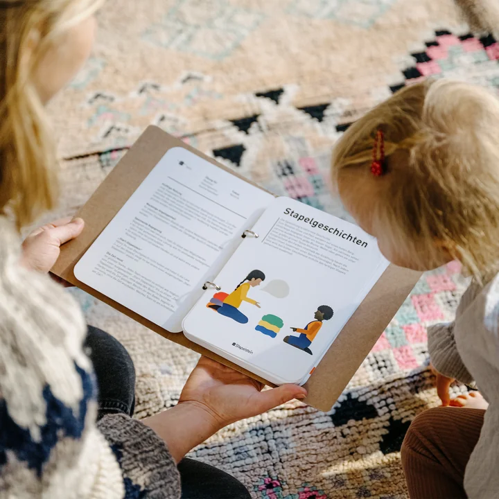 Play Cards de la pierre d'empilage