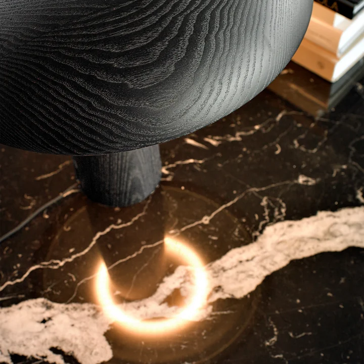 ClassiCon - Forma LED Lampe de table, frêne laqué noir