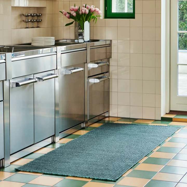 Moiré Tapis en laine 80 x 200 cm, vert émeraude de HAY