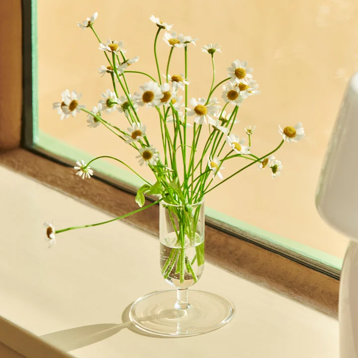 Tiny Vase Ø 7 x H 8. 6 cm, clair de HAY