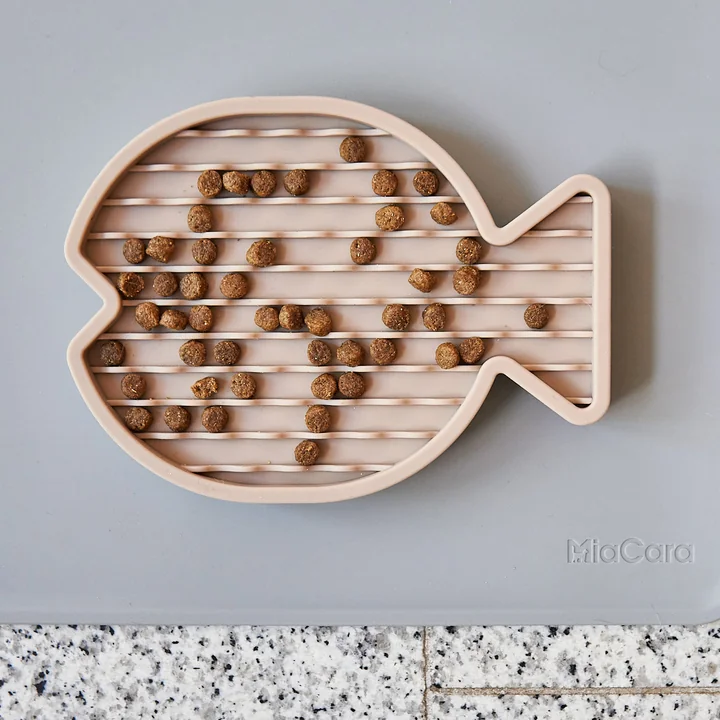 MiaCara - Pesce Jouets d'occupation pour chats, nude