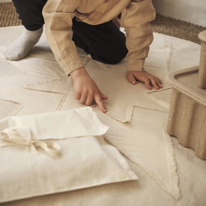 Vela Star - Couverture pour arbre de Noël, naturel de Ferm Living