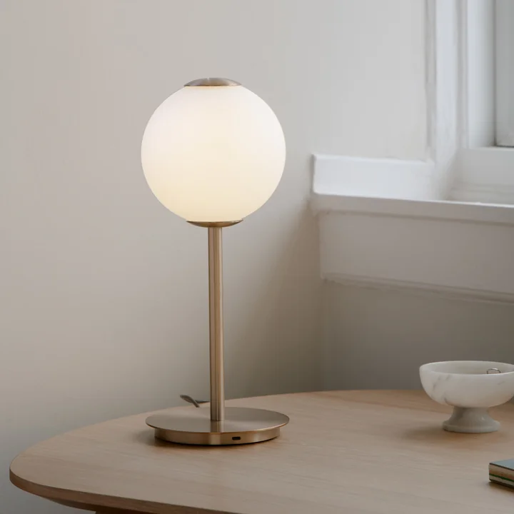 Audrey LED lampe de table, laiton de Umage