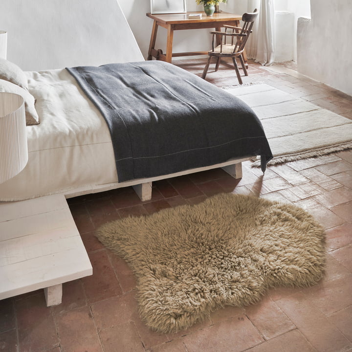 Tapis en laine Woolly de Lorena Canals in sheep beige