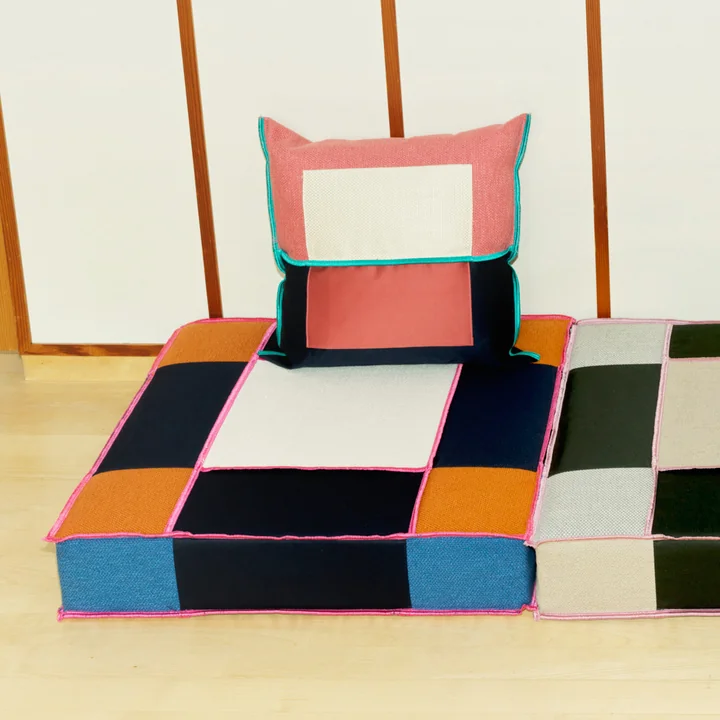 coussin, 40 x 40 cm, rodoniitti de Juslin Maunula