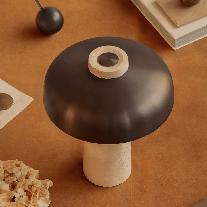 Audo - Reverse Lampe de table LED, laiton bruni, pierre de travertin