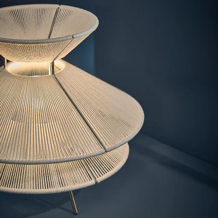 Frandsen - Kiku lampe de table, blanc