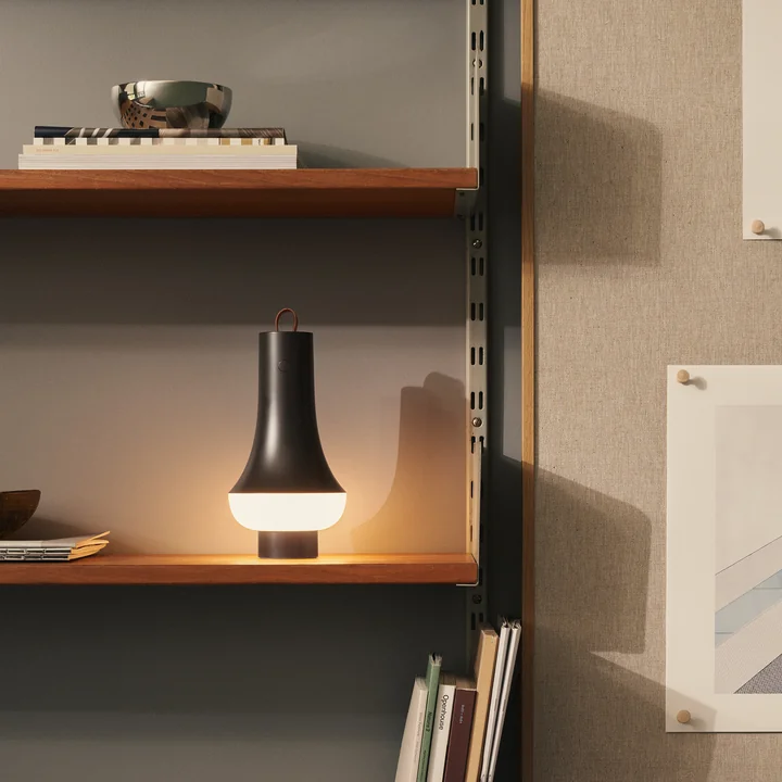 Louis Poulsen - Tomoshi Portable Lampe de table à LED rechargeable, brun foncé