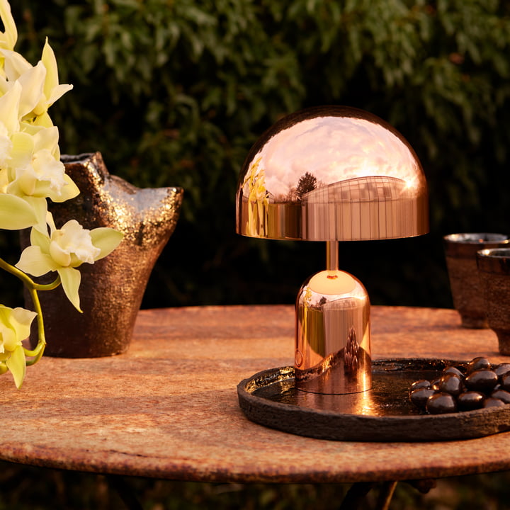 Tom Dixon - Bell LED lampe de table avec batterie, cuivre