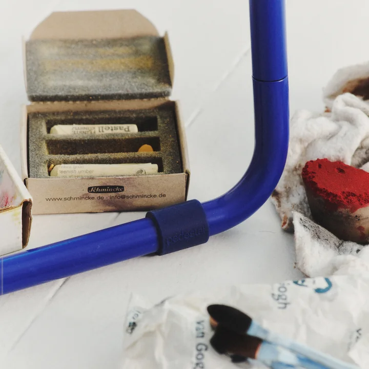 Pedestal - Bloom Support TV