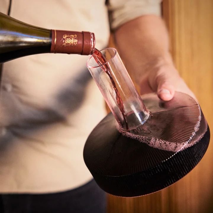 Ferm Living - Ripple Carafe à vin, 1,1 l, transparente