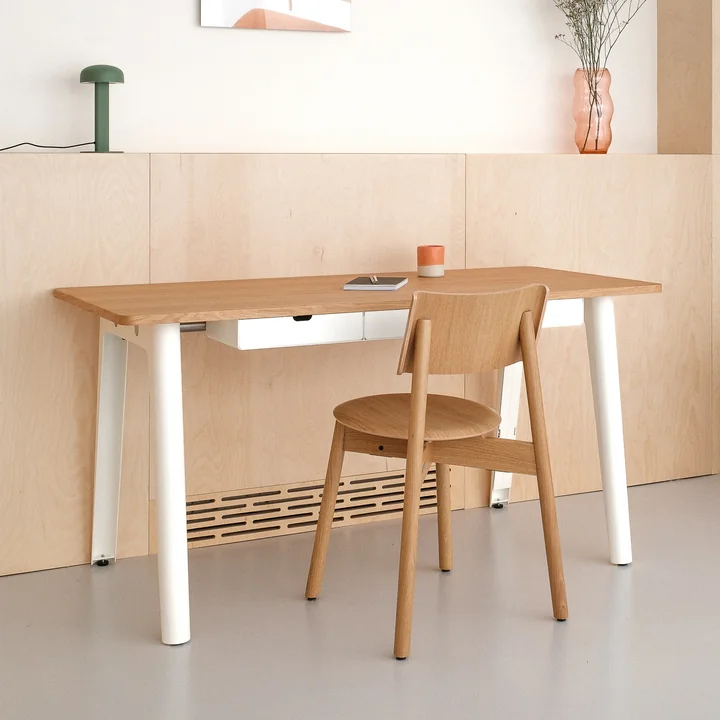 TipToe - NEW MODERN Bureau avec étagères